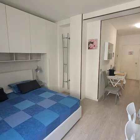 33 Rose Apartmán Gardone Riviera